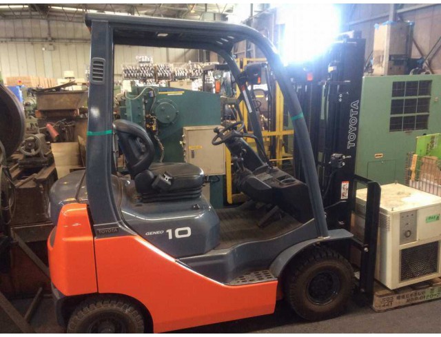 TOYOTA Machine Fork Lift TOYOTA Machine Fork Lift