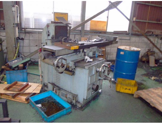 1. Aida Press C1-8(2) 80 ton  (1978)  2. Otori Milling ME-3   (1981)  3. Mitsui Screw Compressor Z156ASR   ขายเหมา  3 เครื่อง  
