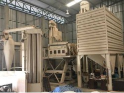 เครื่องร่อนกะเทาะเปลือกเมล็ดธัญพืช มือสอง เครื่องร่อนกะเทาะเปลือกเมล็ดธัญพืช มือสอง