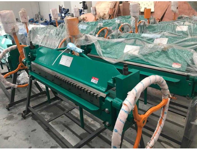 เครื่องพับท่อหน้าแปลน สอบถาม แป้ง 086-3497270 เครื่องพับท่อหน้าแปลน สอบถาม แป้ง 086-3497270