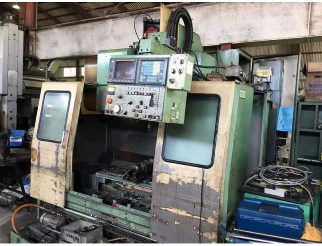 Mori Seiki" Cnc Machining Center Model: MV-40 Year 1992 Control  Fanuc  OM Work table size: 1,150x450 mm X axis travel: 800 mm Y axis travel: 410 mm Z axis travel: 510 mm Spindle :  Bt-40 Spindle speed: 50~6,ooo rpm Tool storage capacity: 30 pcs