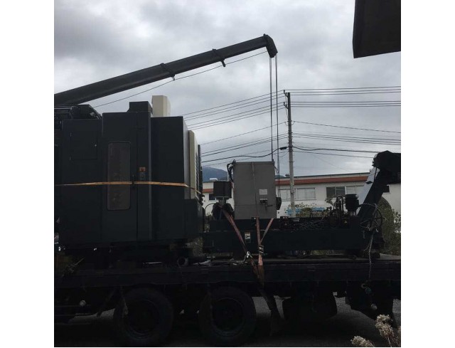 "Makino" Cnc Machining Center Year 1997 Model V55 Control Professional 3 (Fanuc 16iMB) Work table size: 1,000x500 mm "Makino" Cnc Machining Center Year 1997 Model V55 Control Professional 3 (Fanuc 16iMB) Work table size: 1,000x500 mm