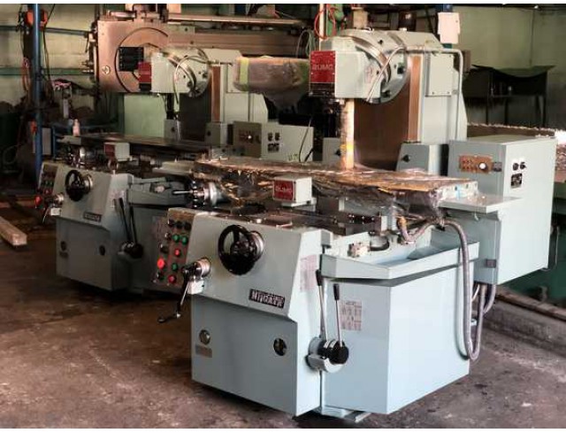 ขายเครื่องปาด Universal Milling NIGATA 2UMC เครื่องสั่งมือ 1 ญี่ปุ่นมา สภาพสวยมากๆ ขายเครื่องปาด Universal Milling NIGATA 2UMC เครื่องสั่งมือ 1 ญี่ปุ่นมา สภาพสวยมากๆ