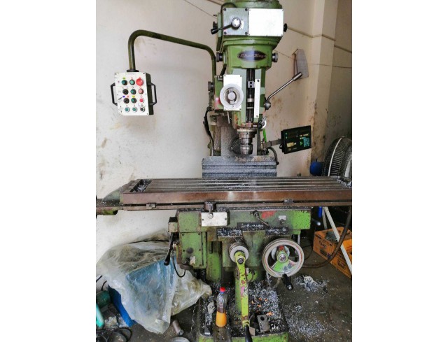 เครื่องมิลลิ่ง M5 มีอก (มือ 2) เครื่องมิลลิ่ง M5 มีอก (มือ 2)