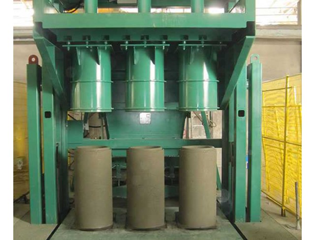 เครื่องอัดท่อคอนกรีตอัตโนมัติ (Concrete Pipe Machine) จากประเทศอิตาลี