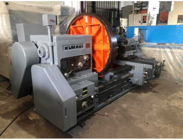 เครื่องกลึงใหญ๋ หับจับ1.2เมตร เครื่องกลึงใหญ๋ หับจับ1.2เมตร