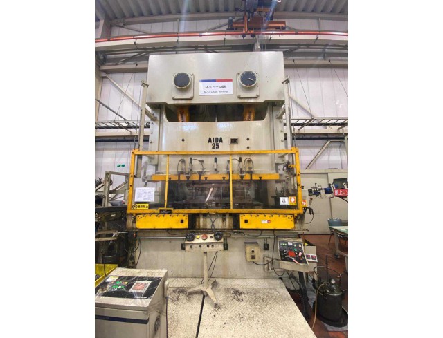 เครื่องปั๊ม Aida NC-2 250 ตัน เครื่องปั๊มมือสองนำเข้าญี่ปุ่น เครื่องปั๊ม Aida NC-2 250 ตัน เครื่องปั๊มมือสองนำเข้าญี่ปุ่น