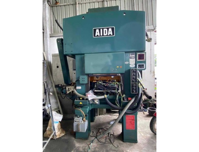 เครื่องปั้ม High speed 30 ton เครื่องปั้ม High speed 30 ton