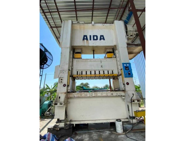 เครื่องปั้ม AIDA 300ton เครื่องปั้ม AIDA 300ton