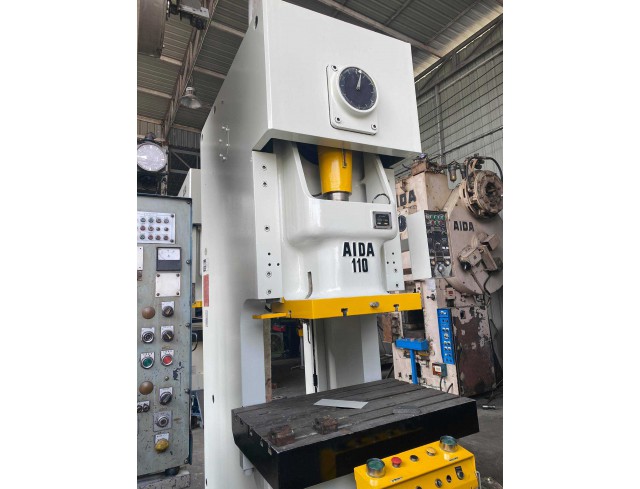เครื่องปั้ม AIDA 110 ton เครื่องปั้ม AIDA 110 ton