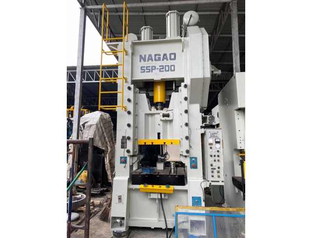 Used forging press. NAGAO SSP-200
