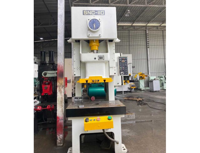 เครื่องปั้ม SHIEHYIH110ton เครื่องปั้ม SHIEHYIH110ton