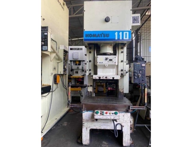 เครื่องปั้ม Komatsu 110 ton เครื่องปั้ม Komatsu 110 ton