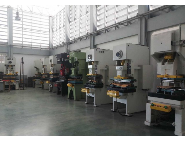 **ขายเหมาถูก** ขายแยก ราคา4000 **ขายเหมาถูก** ขายแยก ราคา4000