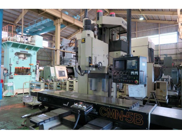Machining center FANUC-11M, Red motor Travel X1500 mm Y640 mm Z600 mm, working plane:2000x600 mm have  2 spindle vertical and horizontal