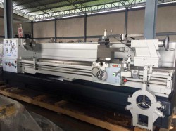 LATHE MACHINE เครื่องกลึง (สินค้าใหม่)!!