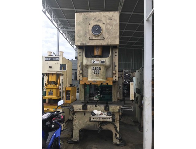 ขายครับ PRESS AIDA 200 TON NC1-200(1) ปี 1993  เครื่องพร้อมใช้งาน สภาพสวยมาก ทดลองเครื่องได้ สนใจติดต่อ คุณศักดิ์สุริยา (ปุ้ย) เบอร์ติดต่อ 081-7384131 ,LINE ID :puisaksuriya
