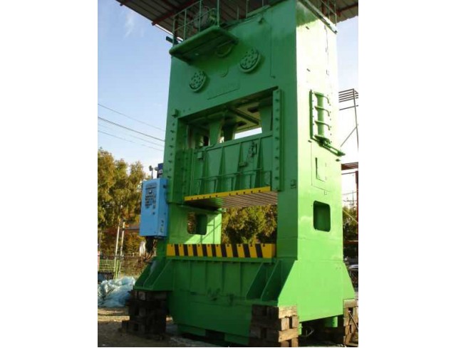 PRESS MACHINE SHIMOMURA 500 TON Year  1977