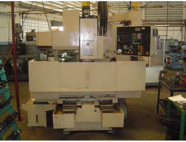 เครื่อง MACHINNING CENTER ยี่ห้อ TOYAMA CONTROL FANUC 11M TABLE 400x800MM  24 TOOL  BT 40   สภาพพร้อมใช้งาน แถมARBOR  20  อัน ราคาถูก 