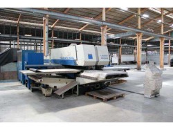  ขายเครื่องตัดเลเซอร์ CO2 laser / Punching TRUMPF รุ่น Trumatic 600L 2400W ปี 2004