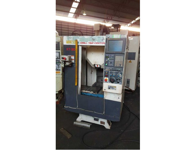 "Kira" Drill/Tap Center Year 2003 Control Fanuc 21i-M Table Size : 600 mm x 350mm Stroke : X400mm Y300mm Z300mm BT-30  8-ATC   50-10,000rpm  (โทร) 0827867706 (line) yoye529