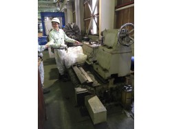  "Dainichi" Nc Lathe Control Fanuc O-T Chuck 1,000 mm Working length 4,400 mm 