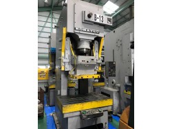  "Komatsu" Press 150Ton Year 1986 ราคาถึงเมืองไทยตันละ 7,800 บาท  