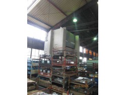  "Komatsu"  servo press  Year 2010  stroke length: 350 stroke number 30 min die height 600 slide adjustment amount 200 slide size: 2100 x 900 table 2400 x 1200 