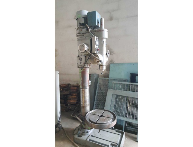 "Yoshida" Drilling Machine 