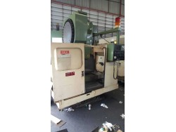 "Okk" Machining Center PCV-40 Year 1989 Controller : Fanuc om Table Size : 720mm x 410mm Stroke : X650mm Y400mm Z560mm BT-40  30-ATC   50-6,000rpm   