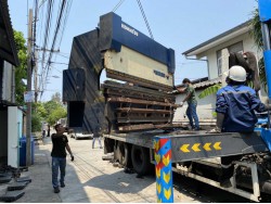 รับซื้อเครื่องจักรกลเกี่ยวกับงานโลหะทุกชนิด เช่น เครื่องกลึง มิลลิ่ง ไส ปาด เจียร ปั๊ม ตัด พับ ม้วน เครื่องCNC และอื่นๆ
