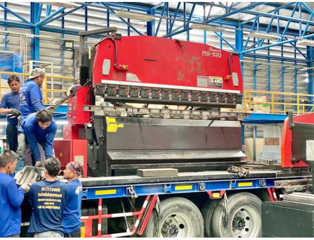 รับซื้อเครื่องจักรกลประเภทงานโลหะ ประมูลเครื่องจักรงานโลหะทุกชนิด เช่น เครื่องกลึง มิลลิ่ง ไส ปาด เจียรราบ เจียรกลม กระทุ้ง เครื่องเจาะ เครื่องตัด พับ ม้วน ปั๊ม เลื่อย ไวคัท CNC ซากเครื่องจักรงานเกี่ยวกับงานโลหะทุกรูปแบบ