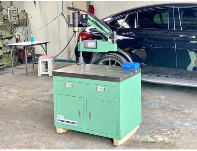 ขายเครื่องลับเอ็นมิล ลับสว่าน เครื่องต๊าปไฟฟ้า อะไหล่เครื่องกลึงและมิลลิ่ง แม่เหล็กยกชิ้นงาน ของใหม่ราคาส่ง