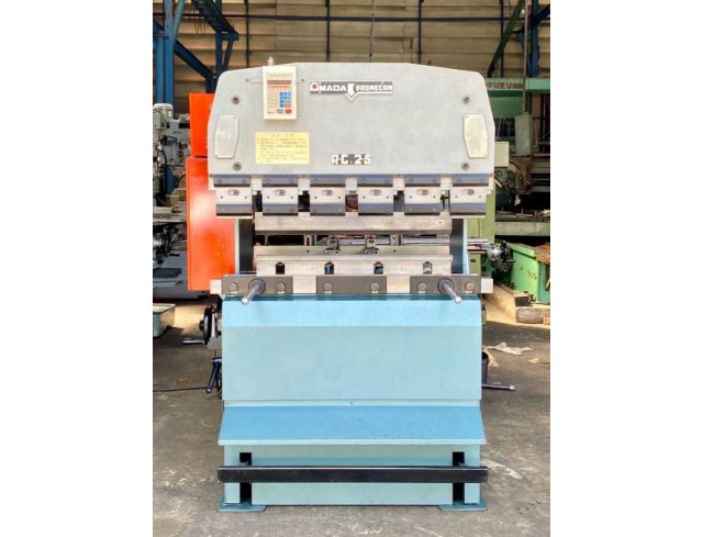 ขายเครื่องพับเหล็ก AMADA RG-25 เครื่องนำเข้า ขนาด 4ฟุต ออโตแบ็คเกจ ราคา 209,000 บาท