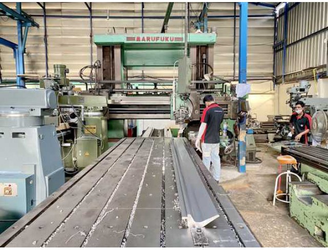 รับบริการMachineงานเหล็ก งานกลึง กัด ไส ปาด คว้าน มิลลิ่ง เจียระไน เจาะรู ต๊าปเกลียว งานเหล็กทุกชนิด