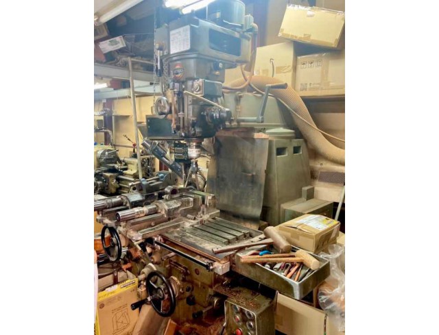 ขายมิลลิ่ง SHIZUOKA VHR-A เครื่องนำเข้า ออโต 3แกน ราคา 168,000 บาท