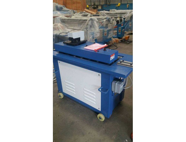 เครื่องรีดตะเข็บท่อลม