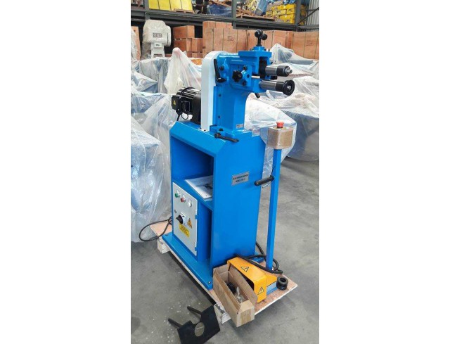 เครื่องรีดขอบระบบไฟฟ้า