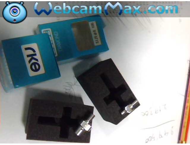 ขายหัว Guide diamond เครื่อง Wire cut Mitsubishi รุ่น MV ขนาด0.1 mm ของใหม่ไม่เคยใช้งาน100% มีสองชุด