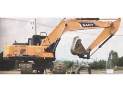 รถขุดตีนตะขาบ Sany รุ่น SY215 ปี 2015 