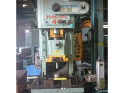 #เครื่องปั้ม Amada 45 ตัน