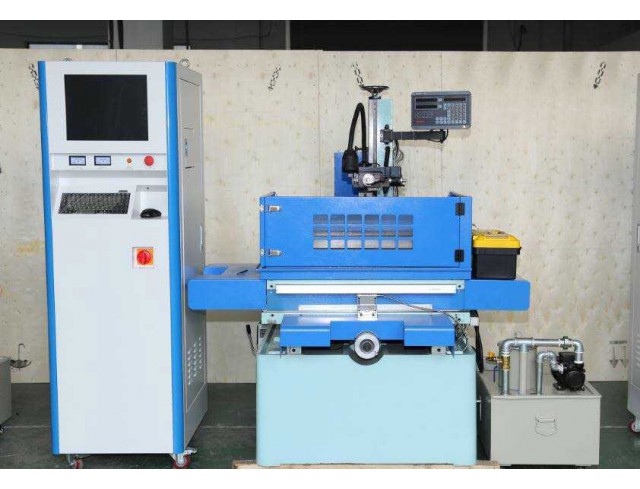 เครื่องไวร์คัท DK 7735