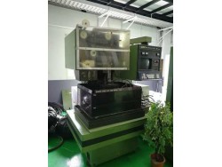 ขายเครื่อง WIRE CUT Sodick A350 1 เครื่อง ใช้งานได้ + Super Drill (ทำอะไหล่) 2 เครื่อง