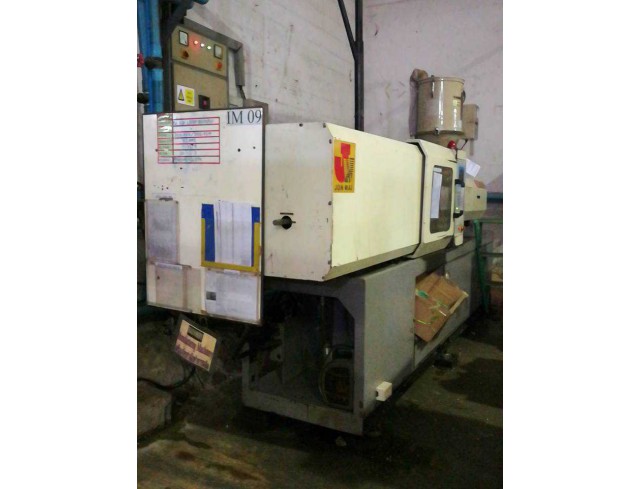 ต้องการขาย เครื่อง Injection machine JW (เครื่องไต้หวัน)