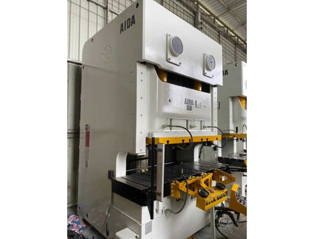 เครื่องปั๊ม 160 ตัน เครื่องเพลสมือสอง 160 ตัน Aida nc2