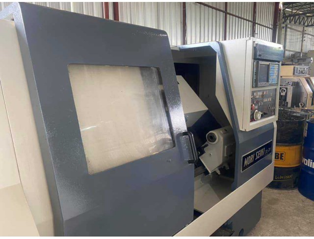 เครื่องกลึง CNC Mori seiki SL-20