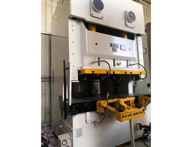 ครื่องปั้ม nc-2 160 ton Aida double crank