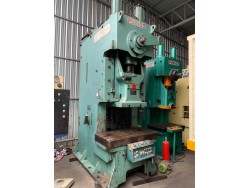 เครื่องปั้ม WASINO 150 TON 