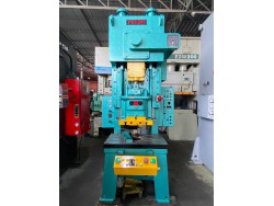 เครื่องปั้ม WASINO 60 ton