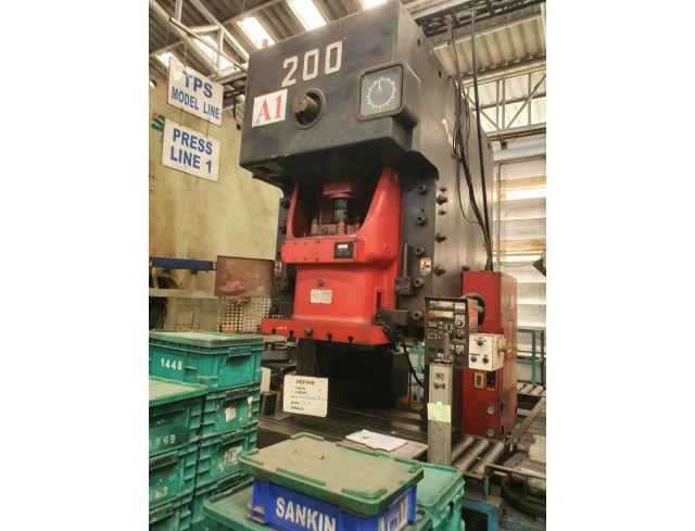 AMADA 200 ton. ปี 1995